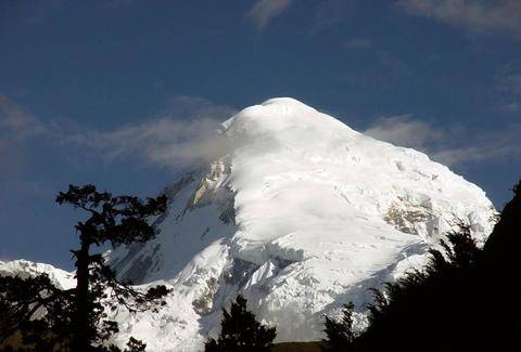 不丹国旗_不丹人均收入(2)